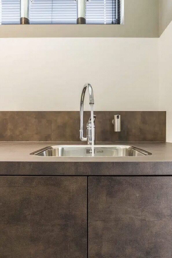 FA33 MAYA BRONZE 2